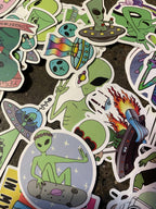 Alien stickers 100-pack (Random)