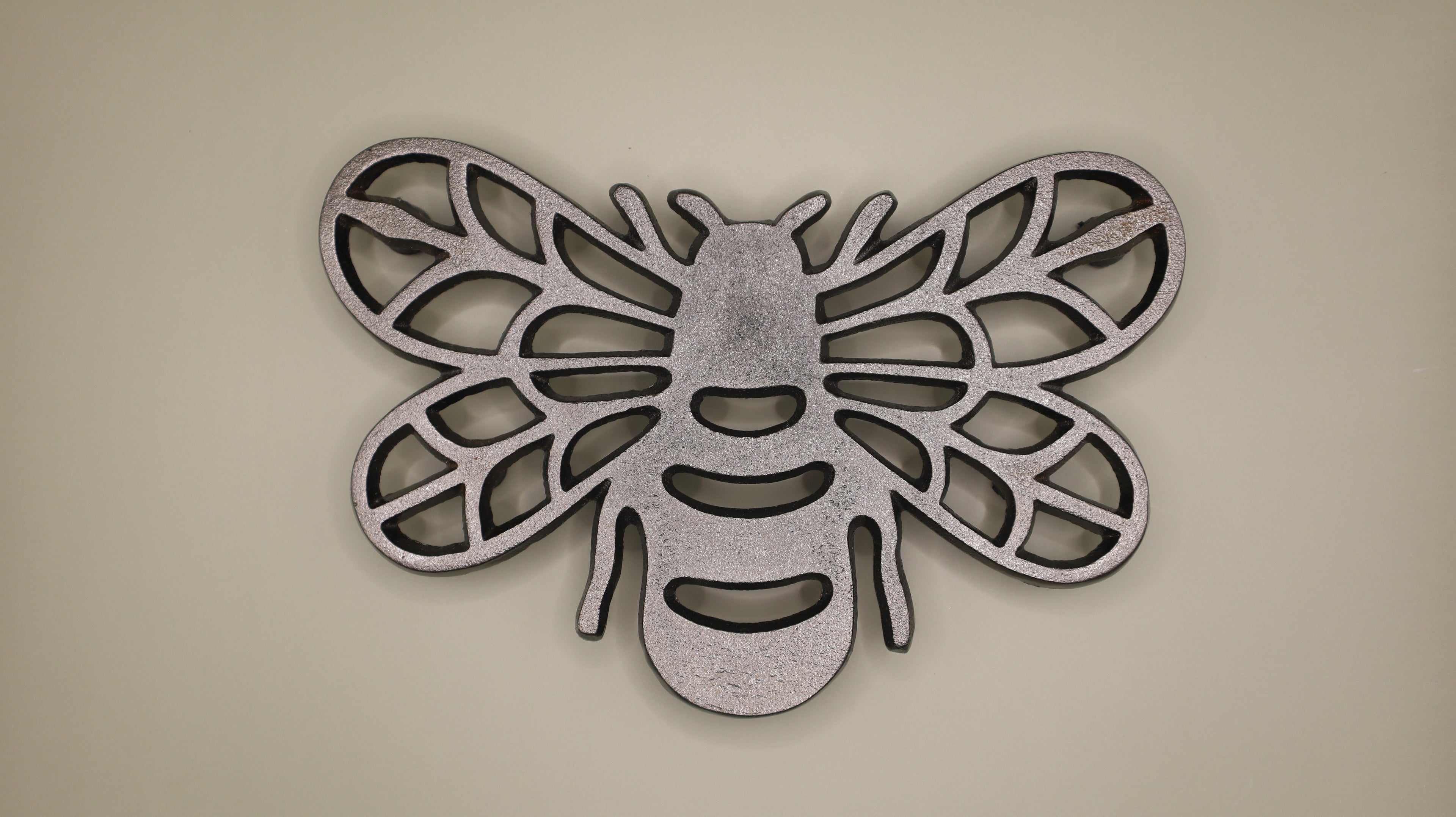 Cast Aluminum Bee Trivet