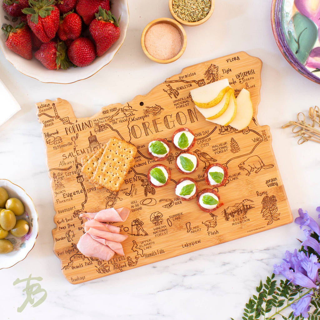 Destination Oregon Cutting Board with Engraved Artwork