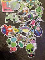 Alien stickers 100-pack (Random)